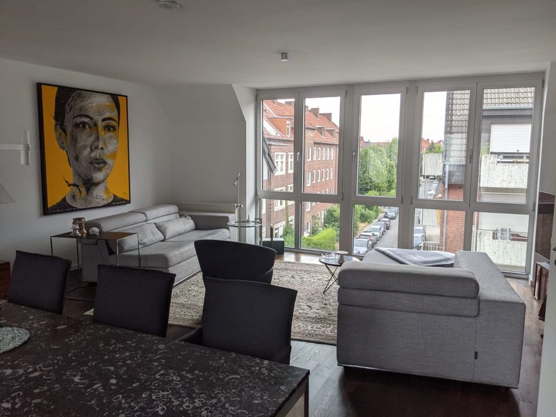 Panoramafenster über das Kreuzviertel - Elegante 4 Zi. -145m² Maisonette mit EbK u. Südwestbalkon